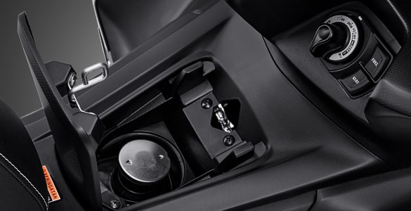 Kapasitas tangki bahan bakar lebih besar memberikan pengalaman berkendara yang lebih lama.