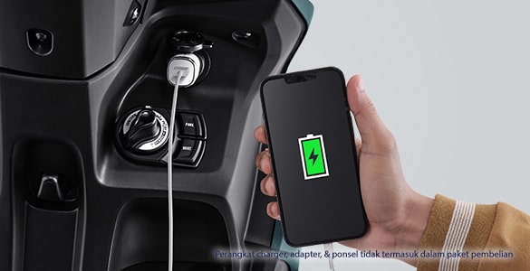 Komunikasi selalu terhubung melalui fitur pengisian daya pada gadget pengendara.