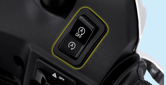 Fitur canggih dengan sistem otomatis yang membuat mesin stop atau mati saat berhenti lebih dari 5 detik dan Start atau menyala kembali saat tuas gas diputar.