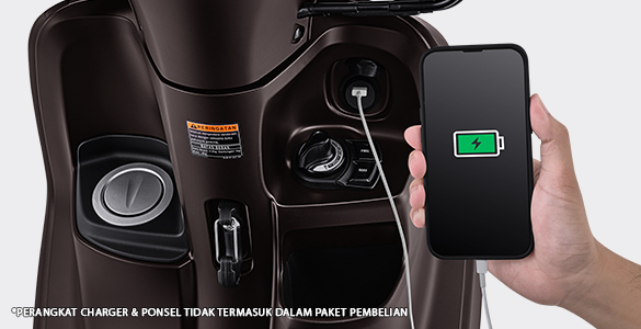 Komunikasi yang selalu terhubung melalui fitur pengisian daya pada gadget pengendara.