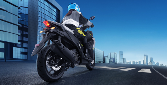 Pengereman yang optimal dengan tersedianya disc brake pada bagian roda depan dan belakang.